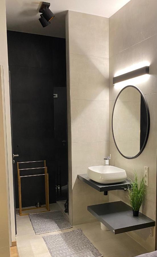 H-85 Level 2/4 Apartment